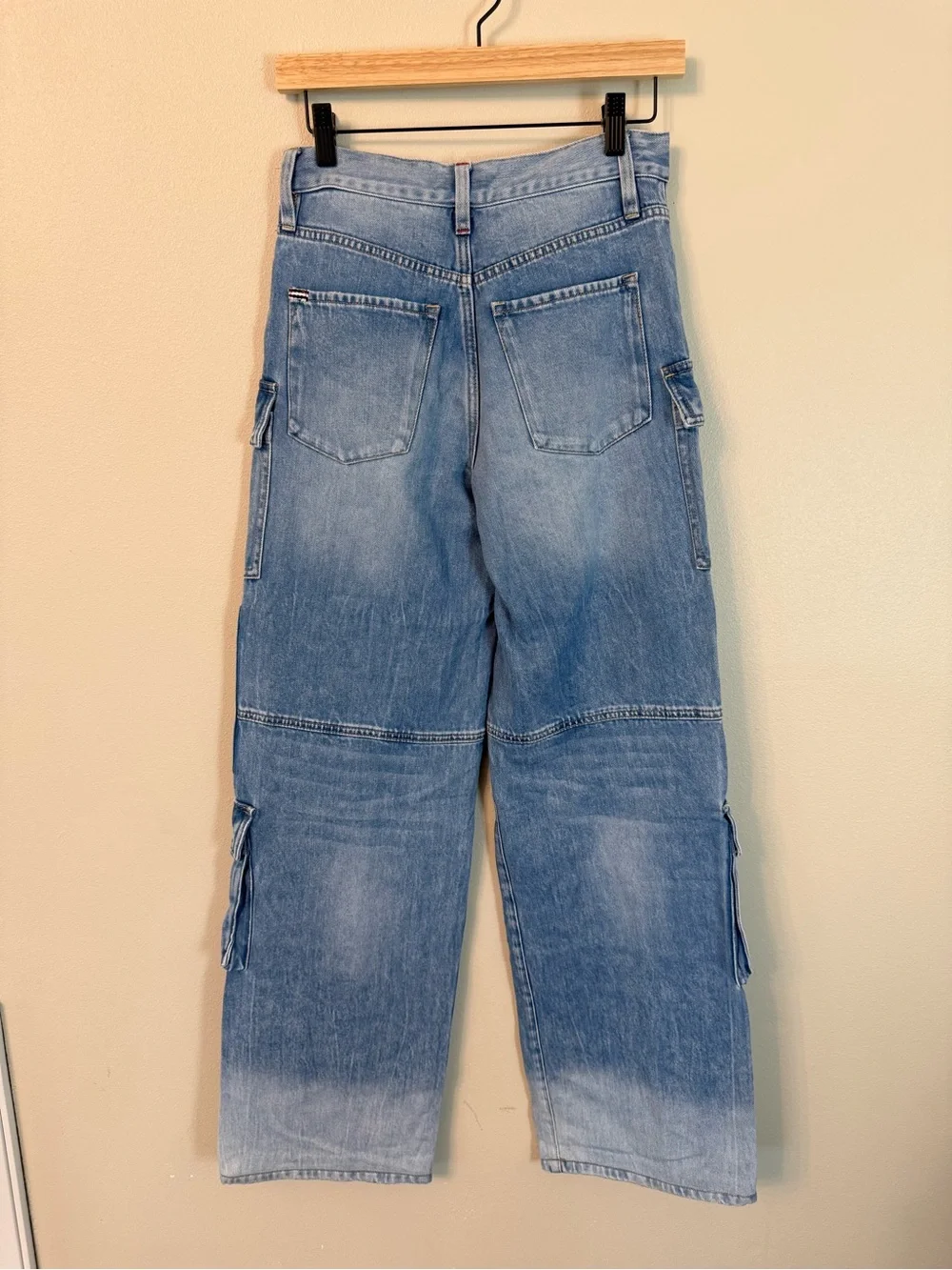 Alice + Olivia Cay Baggy Cargo Jeans Brea Blue Wide Leg Denim Size 28 - Picture 7 of 10
